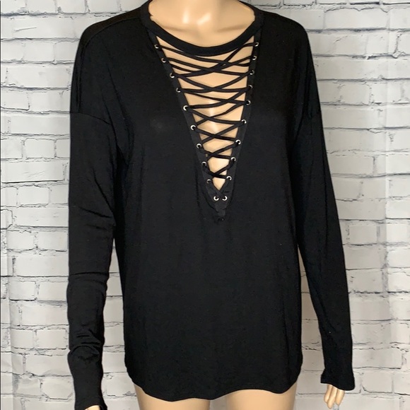 🌸NWT EXPRESS BLACK LONG SLEEVE BLOUSE - Picture 3 of 10